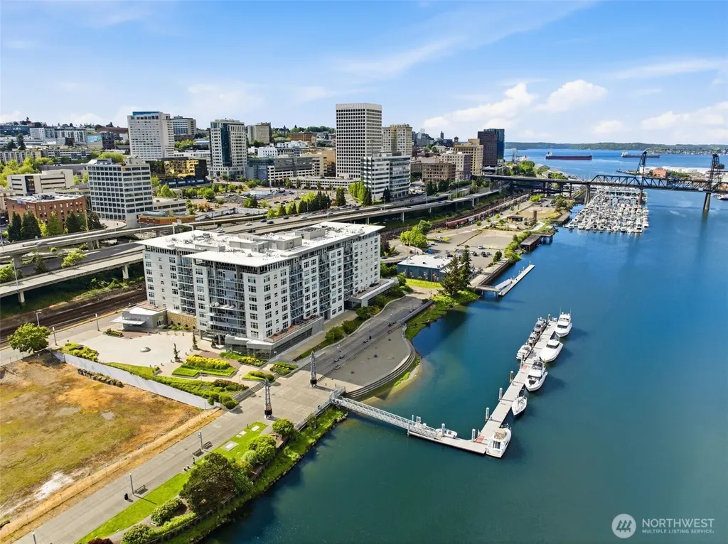 1515 Dock Street Tacoma WA 98402