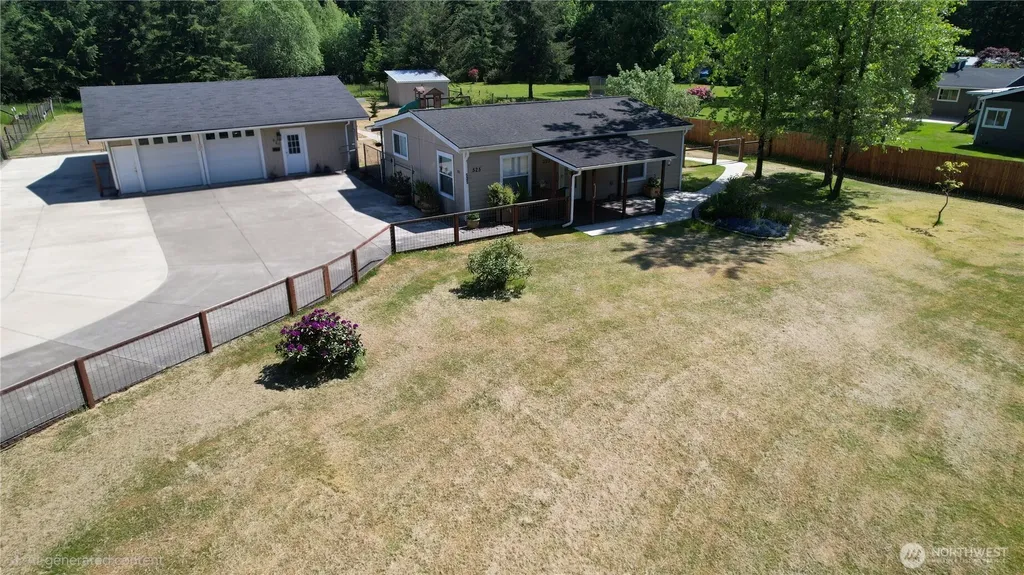 523 W Elma Hicklin Street Mccleary WA 98557