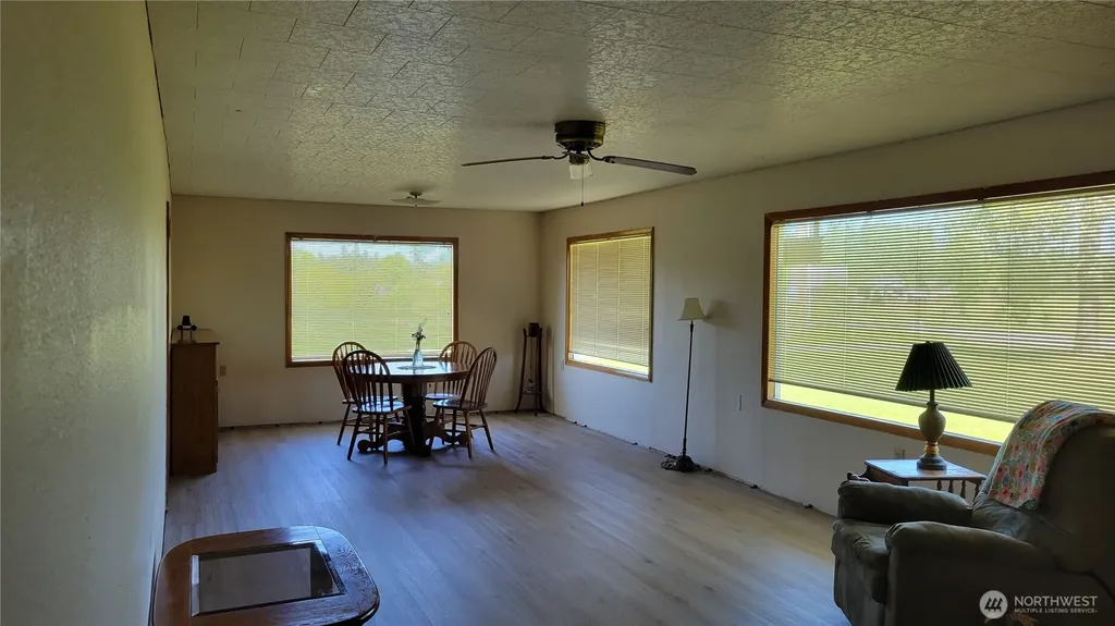 1296 Us Highway 12 Chehalis WA 98532