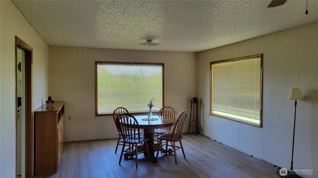 1296 Us Highway 12 Chehalis WA 98532