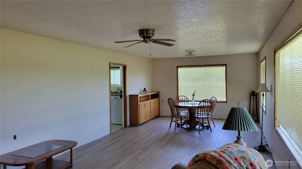 1296 Us Highway 12 Chehalis WA 98532