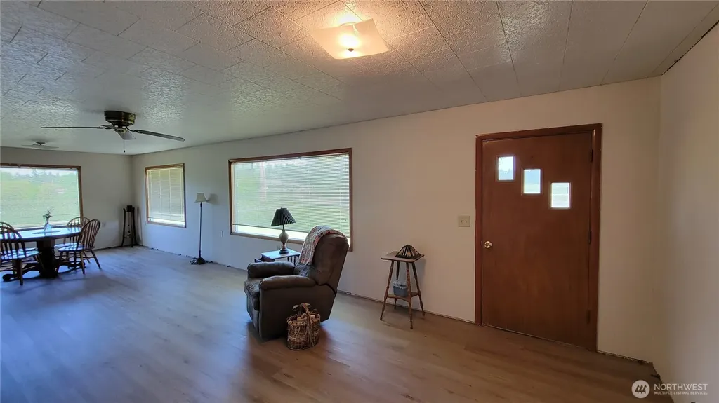 1296 Us Highway 12 Chehalis WA 98532