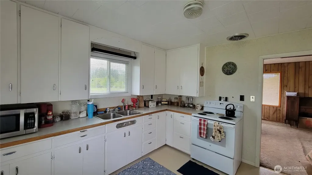 1296 Us Highway 12 Chehalis WA 98532