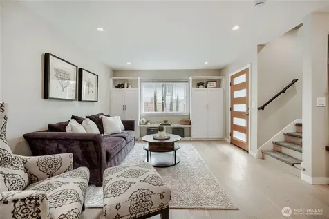 12534 5th Avenue NE Seattle WA 98125