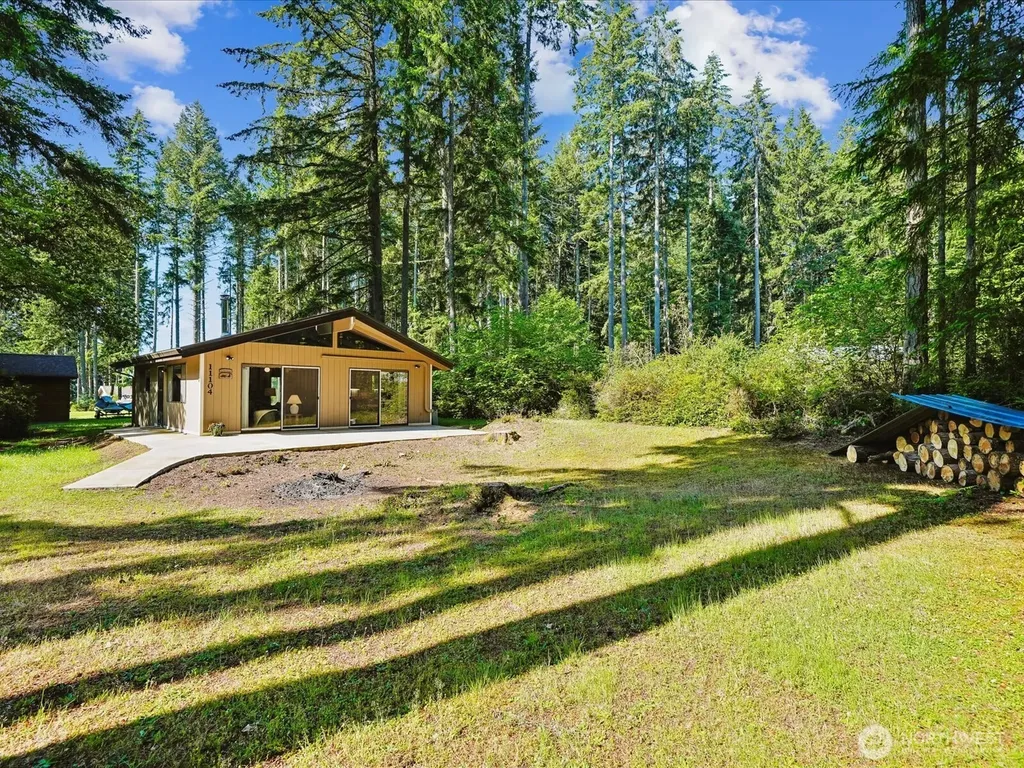 11104 Leschi Circle Anderson Island WA 98303
