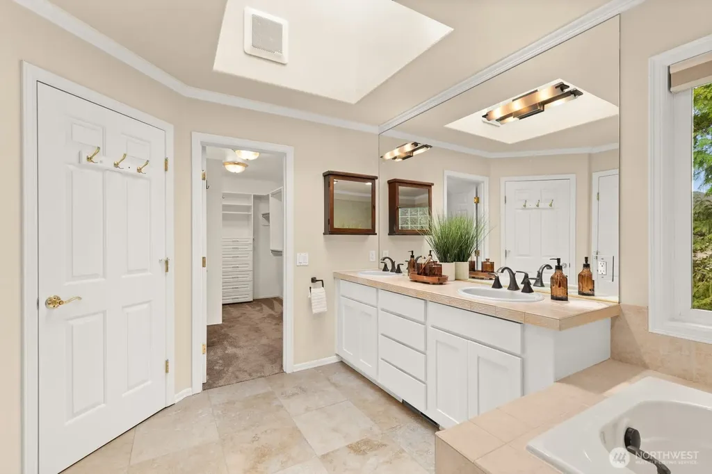 3005 235th Avenue SE Sammamish WA 98075