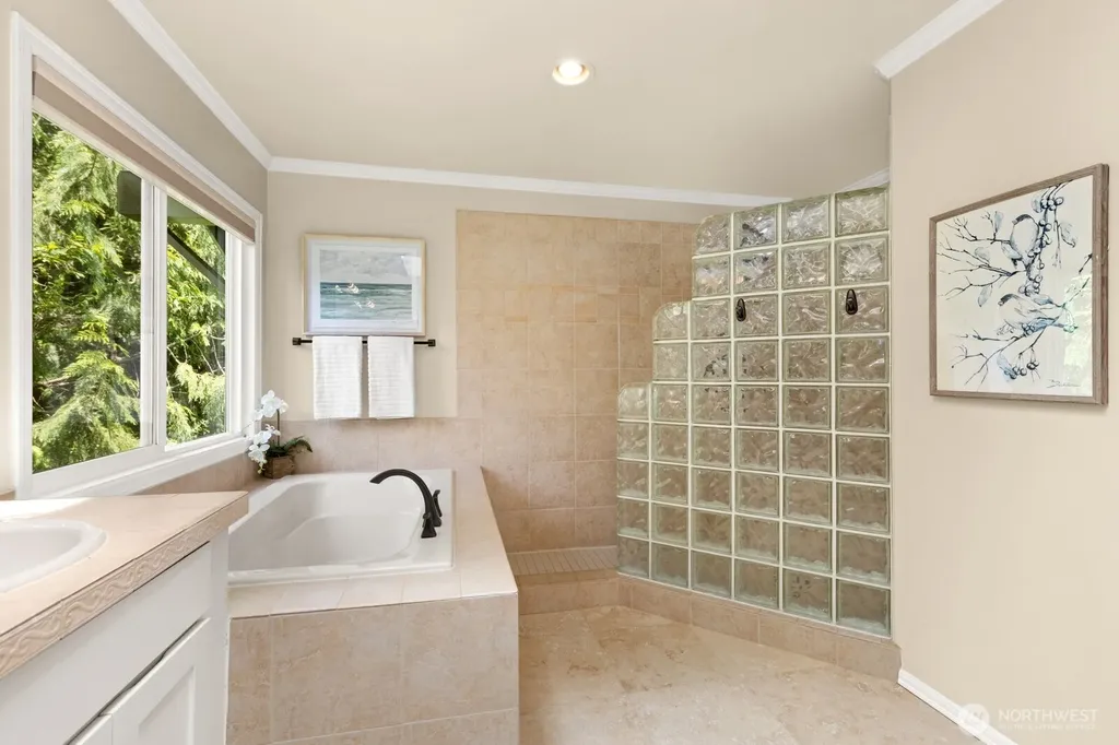 3005 235th Avenue SE Sammamish WA 98075