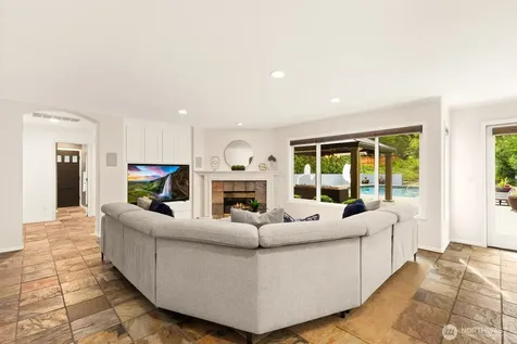 3005 235th Avenue SE Sammamish WA 98075