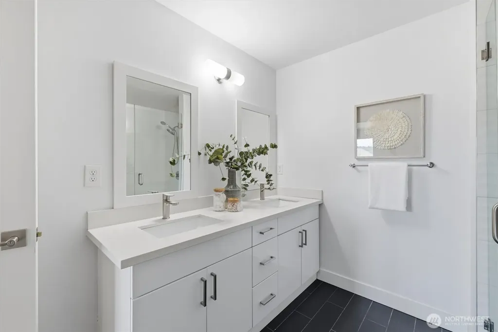 18823 SE 42nd Street Issaquah WA 98027