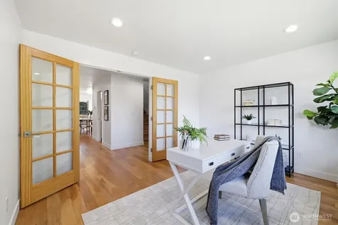 18823 SE 42nd Street Issaquah WA 98027