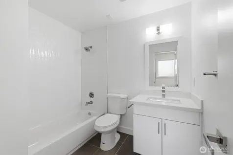 18823 SE 42nd Street Issaquah WA 98027