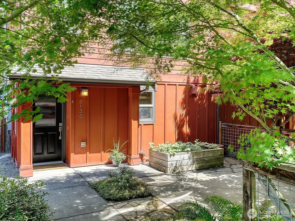 2130 N 113th Street Seattle WA 98133