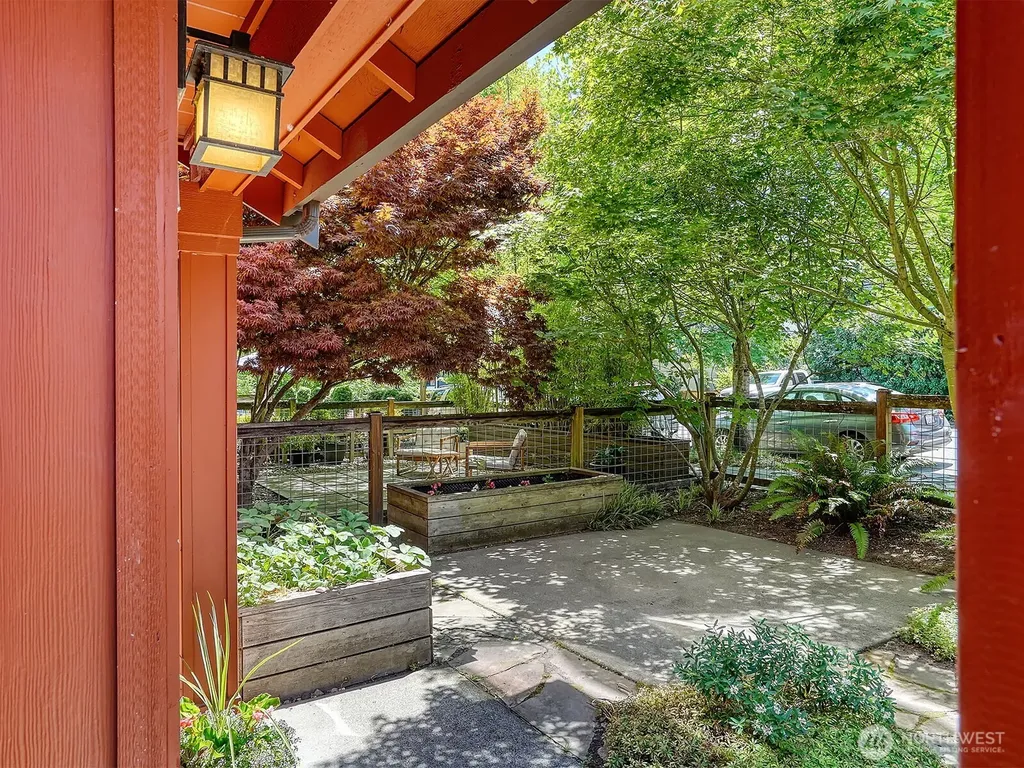 2130 N 113th Street Seattle WA 98133