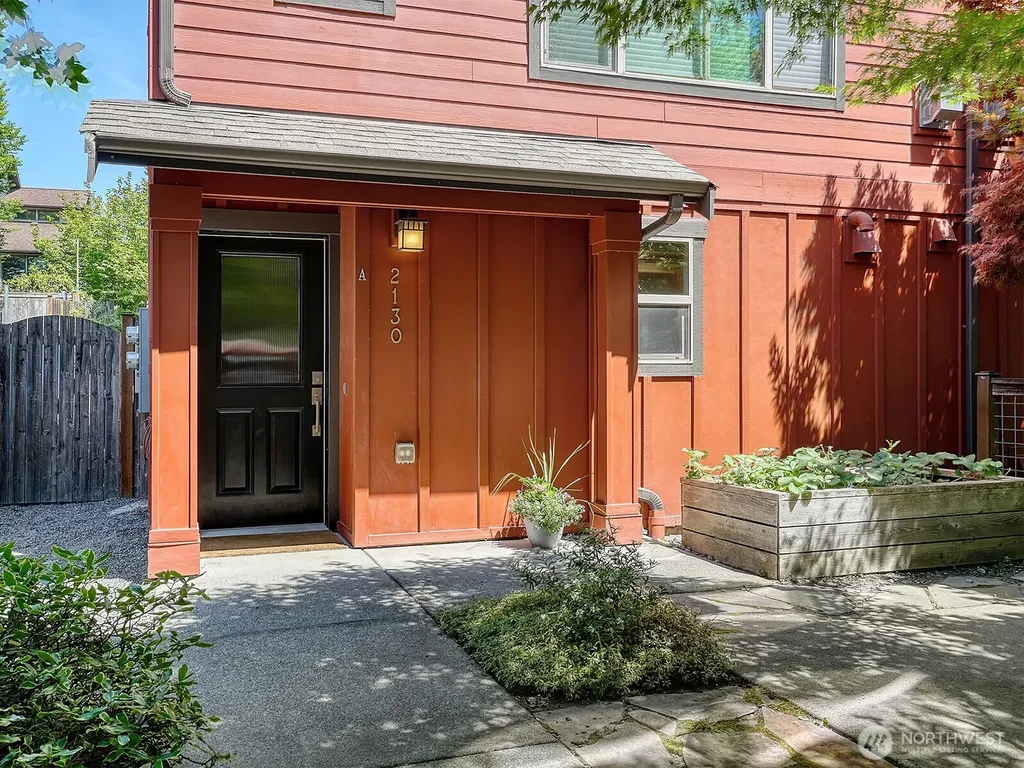 2130 N 113th Street Seattle WA 98133