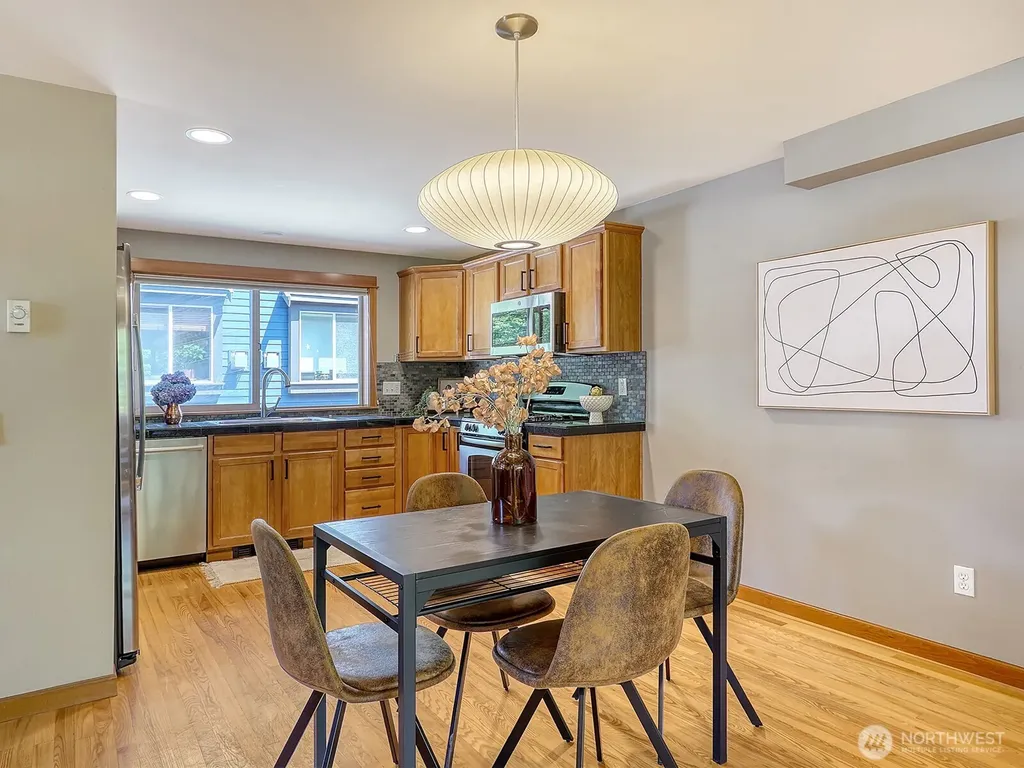 2130 N 113th Street Seattle WA 98133