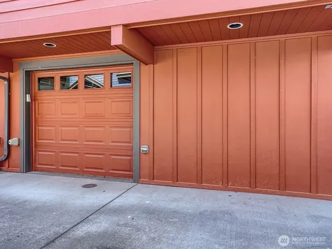 2130 N 113th Street Seattle WA 98133