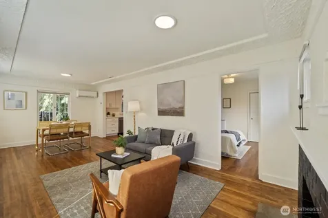 11556 17th Avenue NE Seattle WA 98125