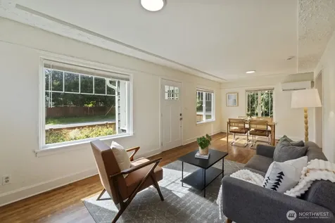 11556 17th Avenue NE Seattle WA 98125
