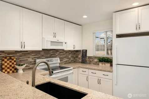 15600 116th Avenue NE Bothell WA 98011