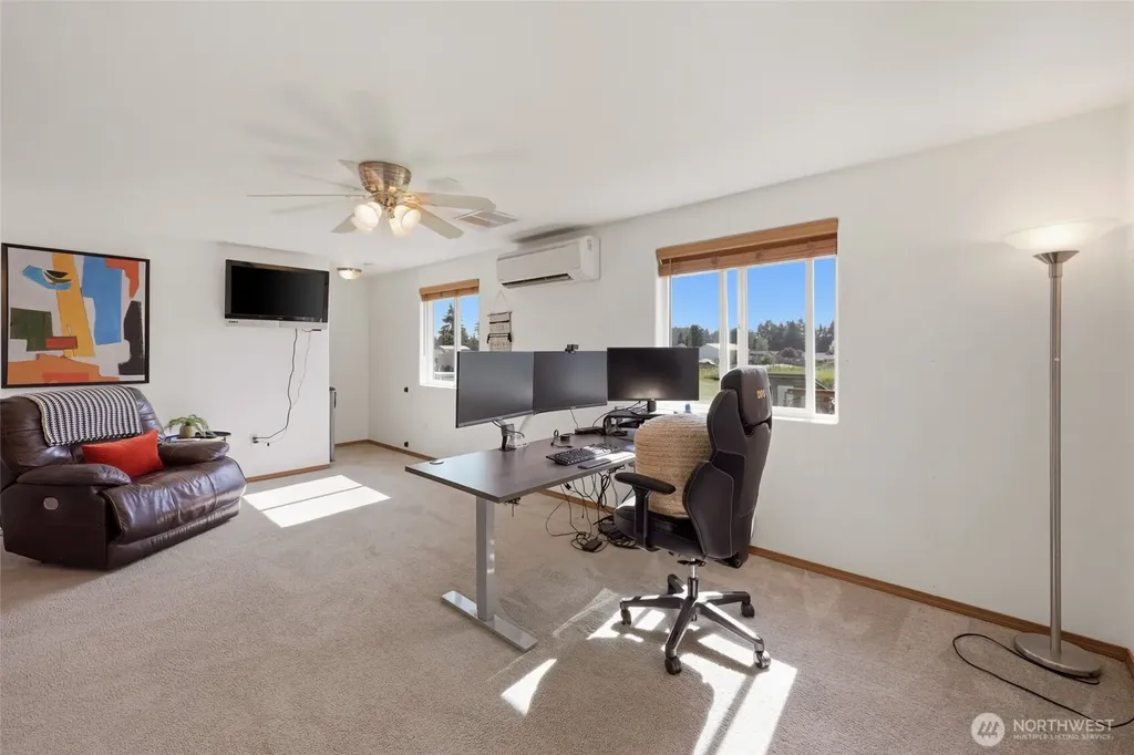 18137 No Name Lane SW Rochester WA 98579