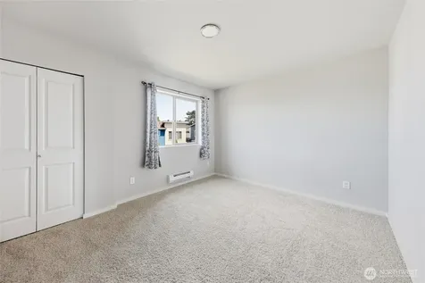 1066 SW 99th Place Seattle WA 98106