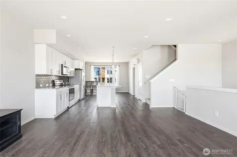 1066 SW 99th Place Seattle WA 98106