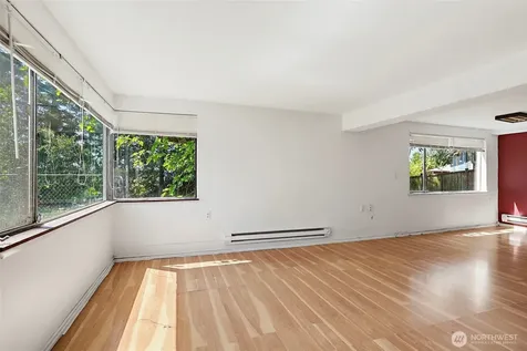 7529 Beacon Avenue S Seattle WA 98118