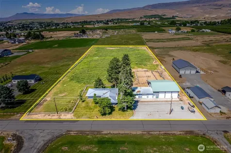 2775 4th Street SE East Wenatchee WA 98802
