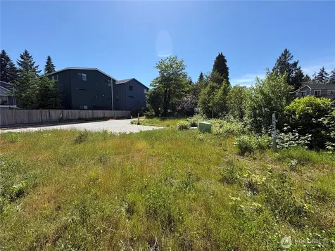19714 Filbert Drive Bothell WA 98012