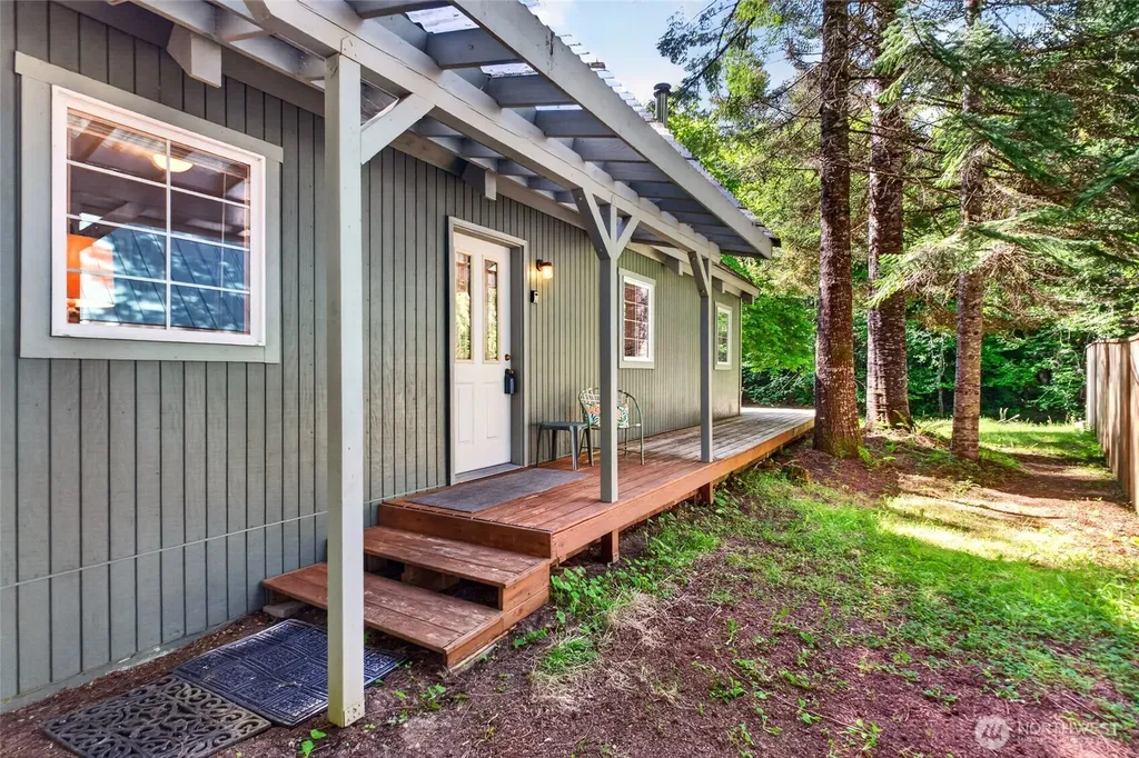 52225 SE 496th Place Greenwater WA 98022