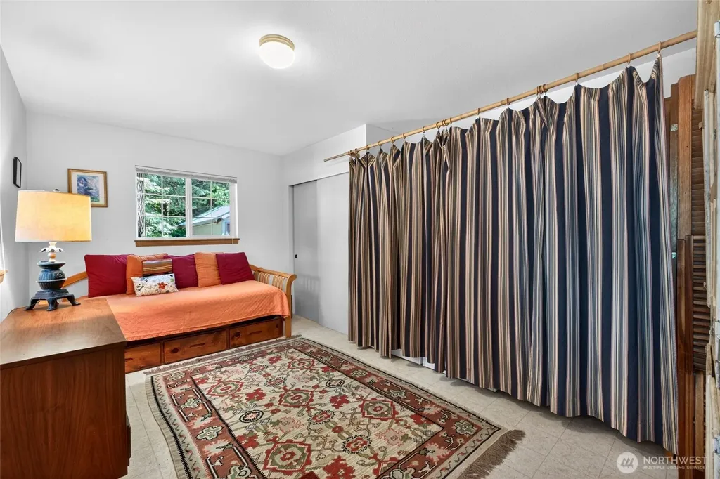 52225 SE 496th Place Greenwater WA 98022