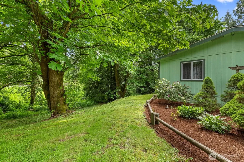 15910 58th Avenue NW Stanwood WA 98292