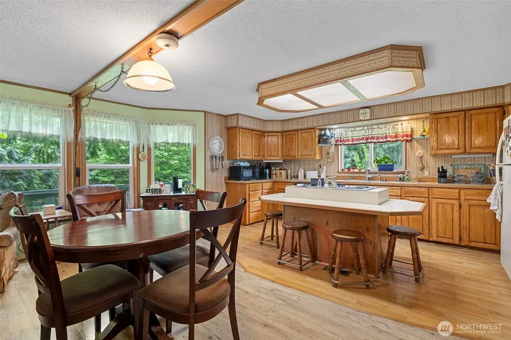 15910 58th Avenue NW Stanwood WA 98292