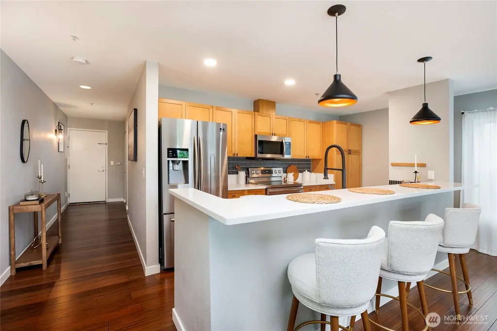 4409 California Avenue SW Seattle WA 98116
