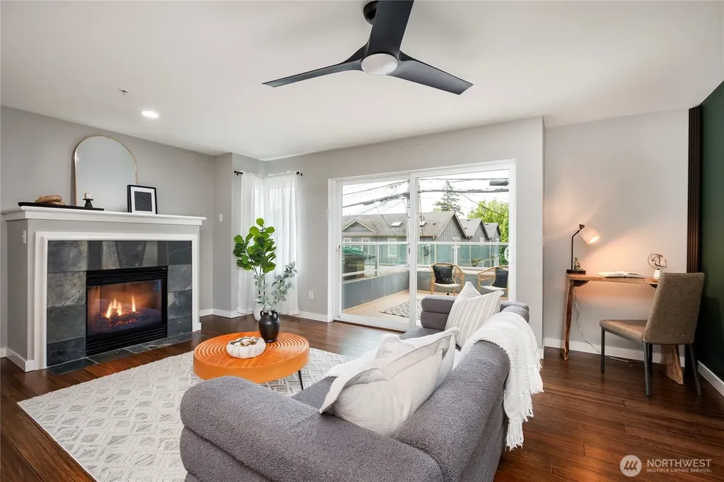 4409 California Avenue SW Seattle WA 98116