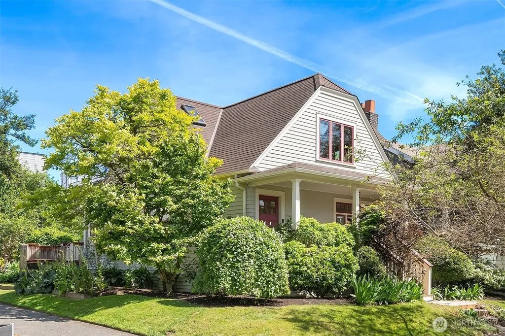 5216 9th Avenue NW Seattle WA 98107