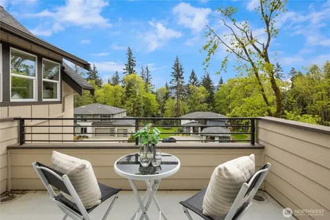 22536 SE 52nd Street Issaquah WA 98029