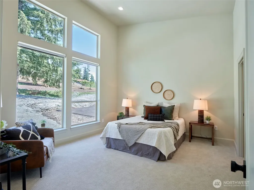 956 Paine Road Castle Rock WA 98611