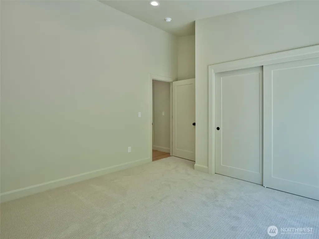 956 Paine Road Castle Rock WA 98611