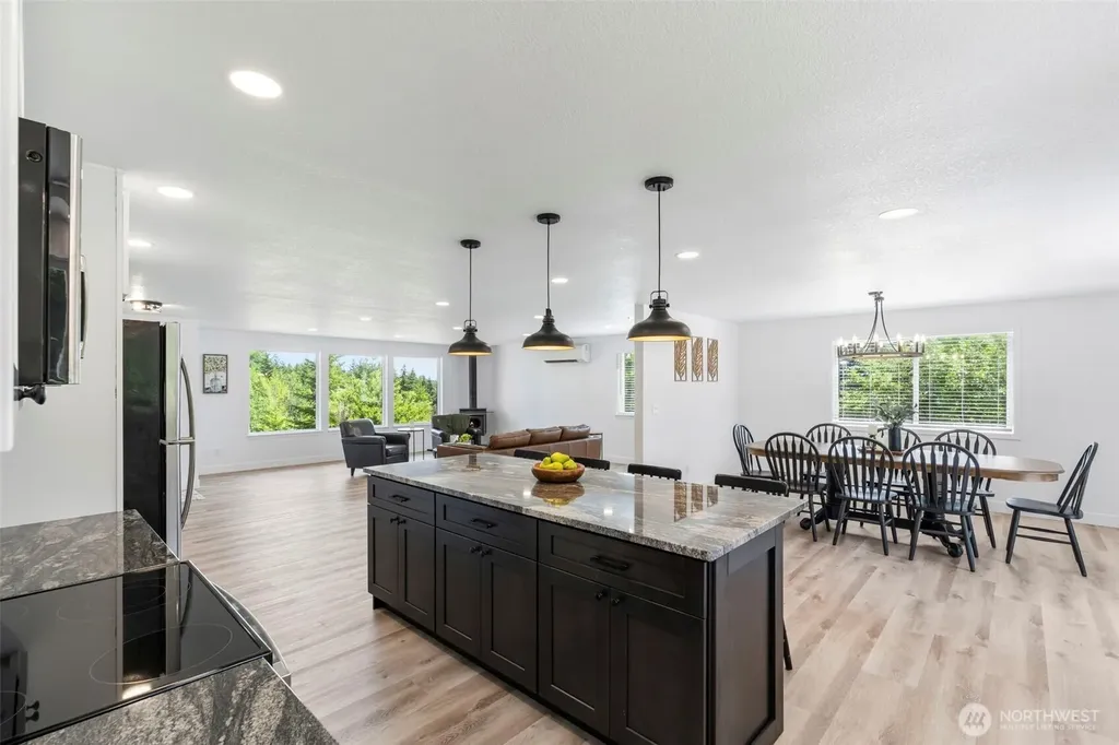 167 Hilltop View Drive Chehalis WA 98532