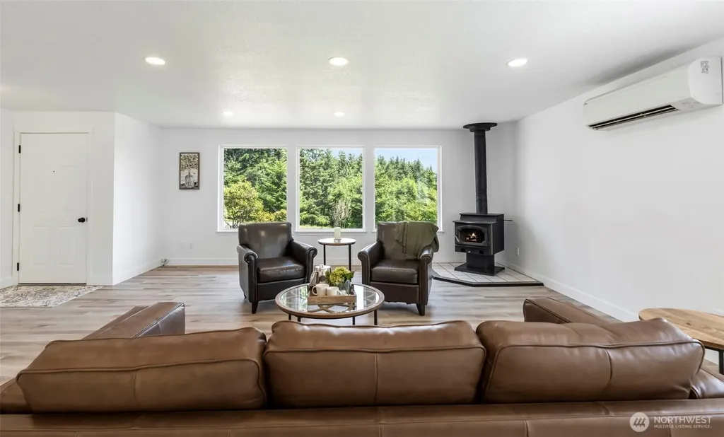 167 Hilltop View Drive Chehalis WA 98532