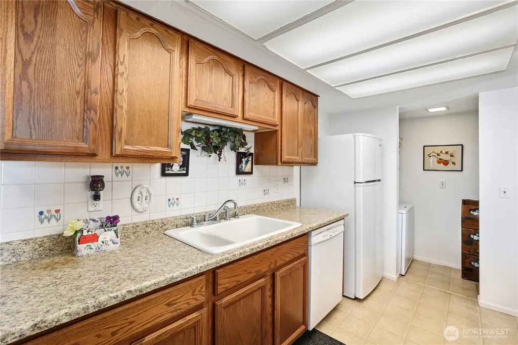 8618 Onyx Drive SW Lakewood WA 98498