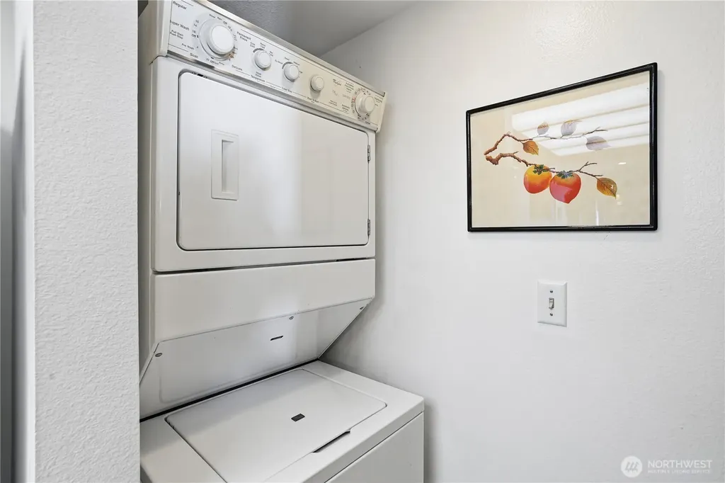 8618 Onyx Drive SW Lakewood WA 98498