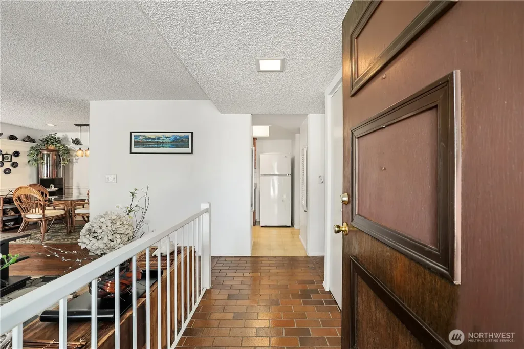 8618 Onyx Drive SW Lakewood WA 98498