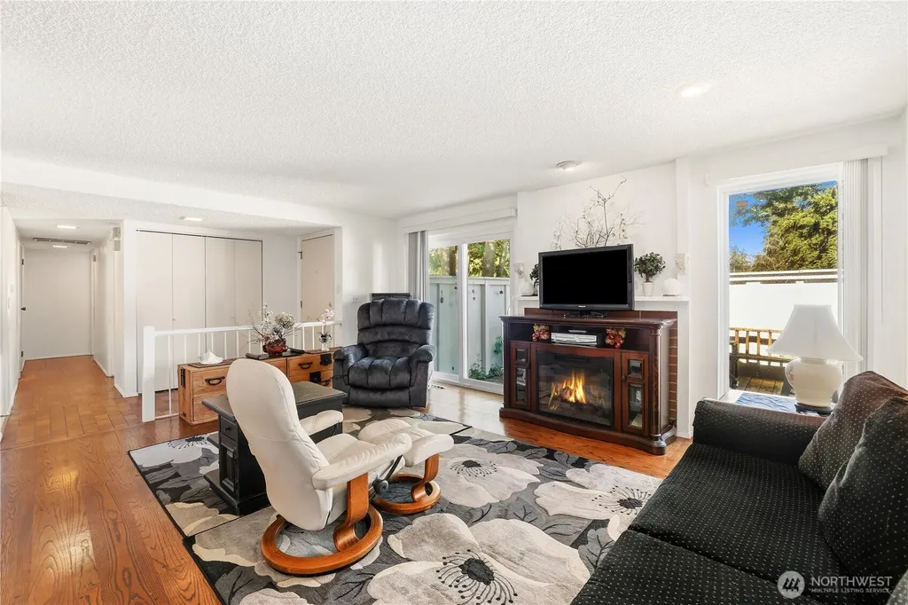 8618 Onyx Drive SW Lakewood WA 98498