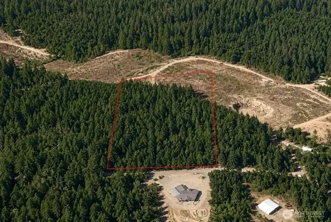 7611 N Triton Heights Road Lilliwaup WA 98555
