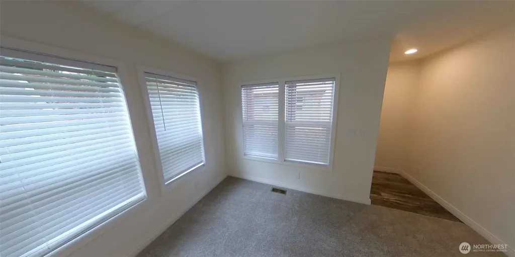 826 Chester Avenue Bremerton WA 98337