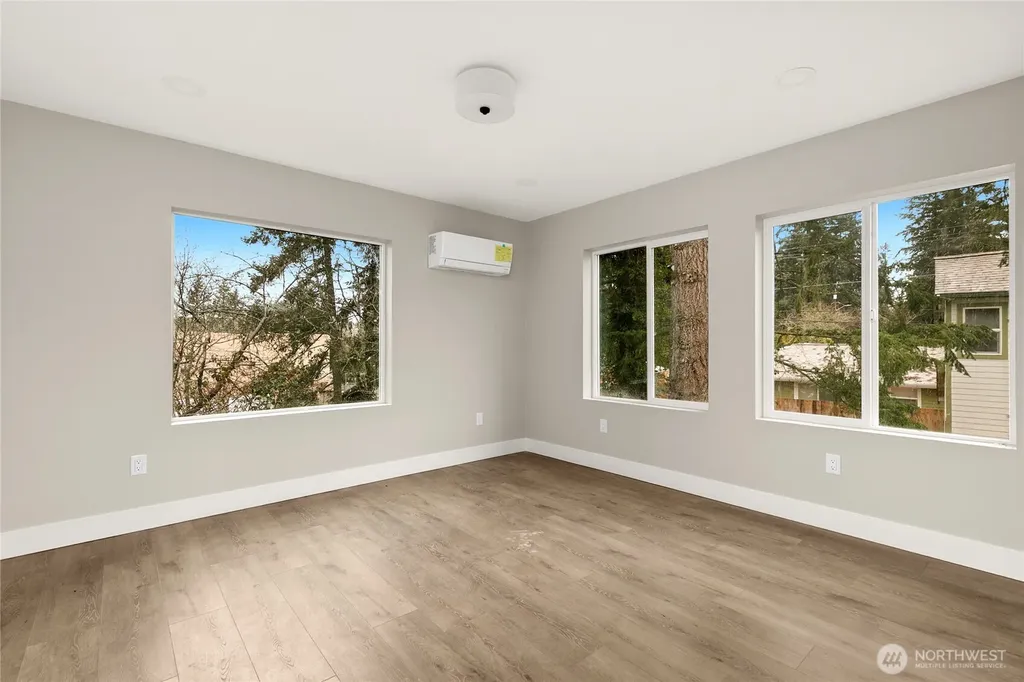 1404 136th Street Seattle WA 98125