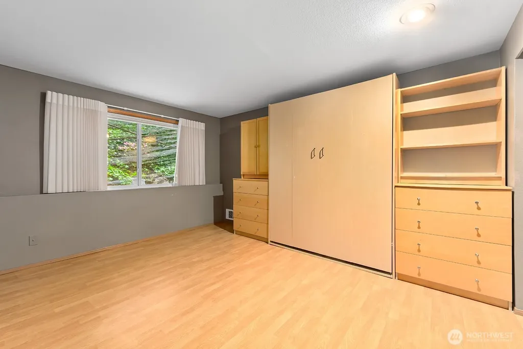 6920 California Avenue SW Seattle WA 98136