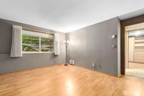 6920 California Avenue SW Seattle WA 98136